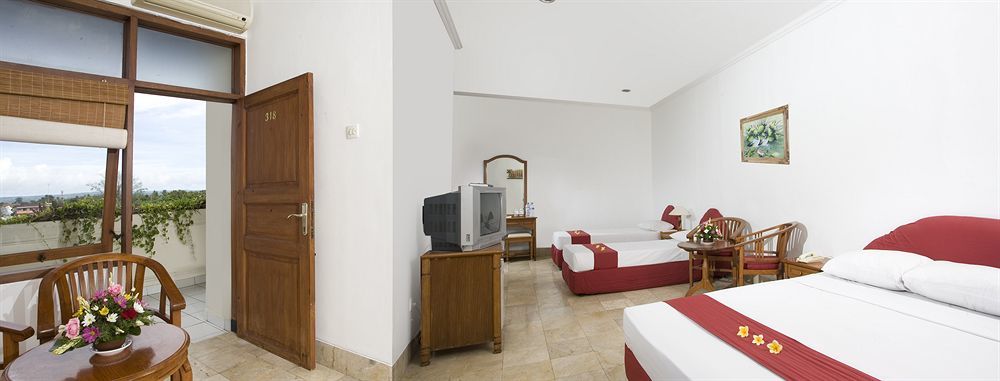 Hotel Ratna Кута Екстер'єр фото